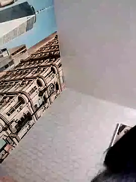 AdelinaJude online show from 02/02/25, 09:34