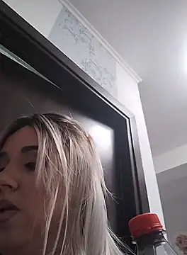 AdelinaJude online show from 09/26/25, 07:07