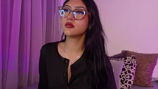 miluv19 online show from 04/22/26, 09:38