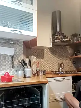 Snapshot of Frabox65 chatting on 01/10/25, 05:58 Frabox65 online show from 01/10/25, 05:58