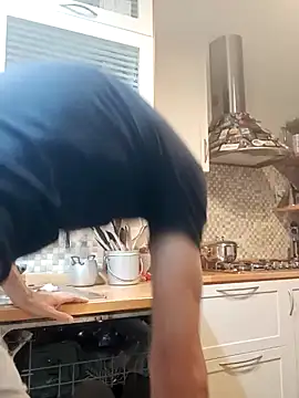 Snapshot of Frabox65 chatting on 01/14/25, 06:02 Frabox65 online show from 01/14/25, 06:02