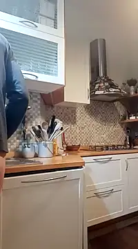 Snapshot of Frabox65 chatting on 02/01/25, 06:21 Frabox65 online show from 02/01/25, 06:21