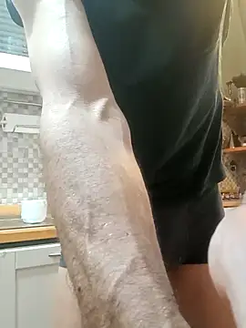 Snapshot of Frabox65 chatting on 03/16/25, 06:20 Frabox65 online show from 03/16/25, 06:20