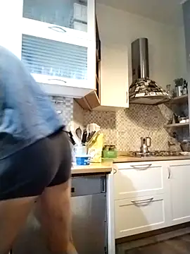 Snapshot of Frabox65 chatting on 10/03/25, 05:04 Frabox65 online show from 10/03/25, 05:04