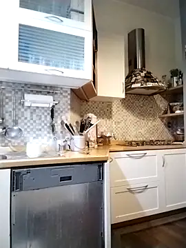 Snapshot of Frabox65 chatting on 10/07/25, 04:53 Frabox65 online show from 10/07/25, 04:53