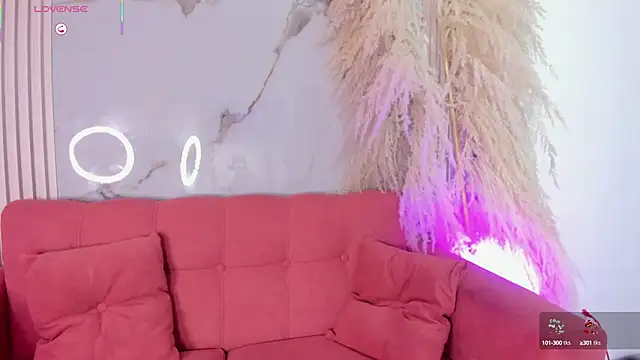 Snapshot of ailynBlaze chatting on 09/11/25, 05:51 ailynBlaze online show from 09/11/25, 05:51