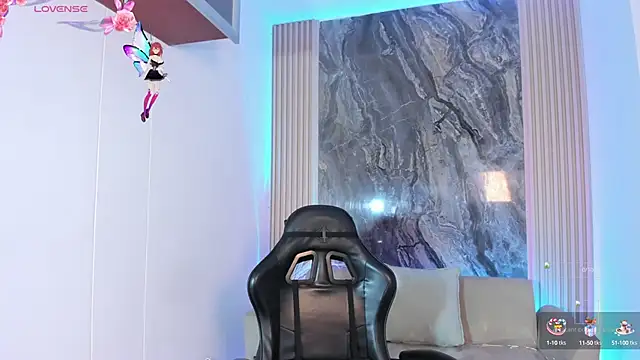 Snapshot of ailynBlaze chatting on 10/07/25, 07:27 ailynBlaze online show from 10/07/25, 07:27