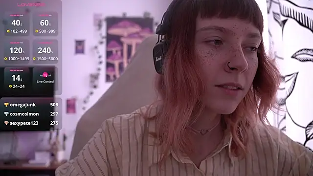 juliapie online show from 03/07/25, 08:34