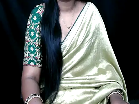 Snapshot of shila20 chatting on 05/20/26, 05:30 shila20 online show from 05/20/26, 05:30
