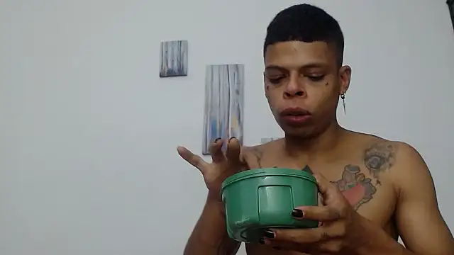 BrandonStond online show from 11/08/25, 03:29