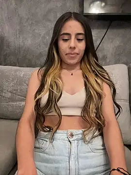 AbyThompson online show from 03/04/25, 02:38