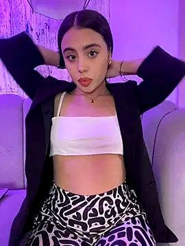 AbyThompson online show from 10/09/25, 12:14