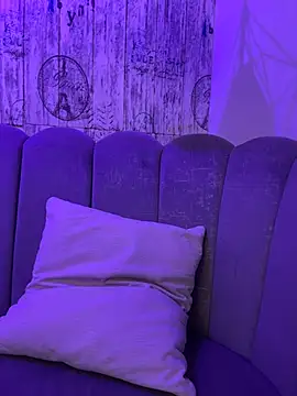 AbyThompson online show from 03/25/26, 07:58