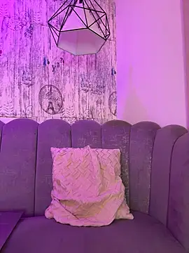 AbyThompson online show from 04/15/26, 02:46