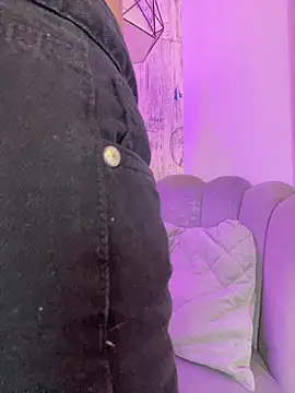 AbyThompson online show from 04/25/26, 08:28