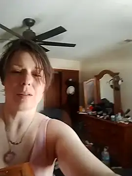 KatieBARBiE98 online show from 02/14/26, 03:53