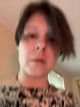 KatieBARBiE98 online show from 04/06/26, 12:06