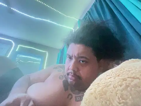 Snapshot of chubbydominican chatting on 02/14/25, 09:56 chubbydominican online show from 02/14/25, 09:56