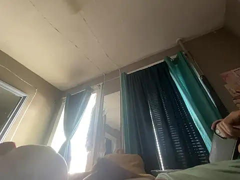 Snapshot of chubbydominican chatting on 03/10/25, 04:35 chubbydominican online show from 03/10/25, 04:35