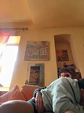 Snapshot of calleaaaa chatting on 11/19/25, 10:59 calleaaaa online show from 11/19/25, 10:59