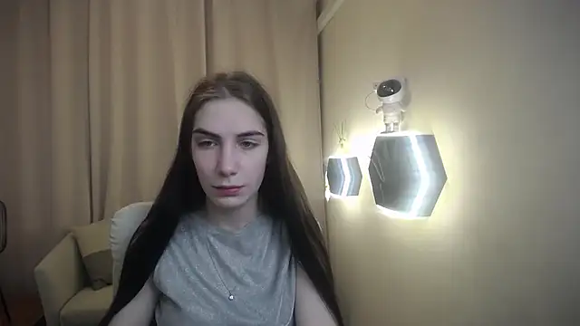 NikaStark  online show from 04/21/26, 06:44