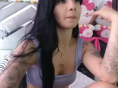 Meganfox 222 online show from 09/17/25, 03:35