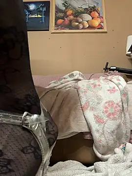 Snapshot of UtopianMisfit1 chatting on 02/09/26, 08:02 UtopianMisfit1 online show from 02/09/26, 08:02