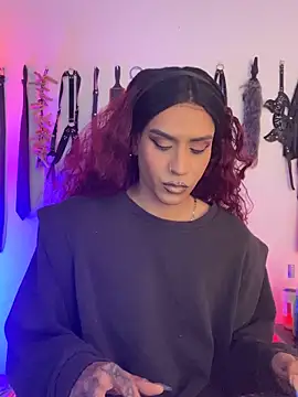 akinoro  online show from 10/12/25, 08:30