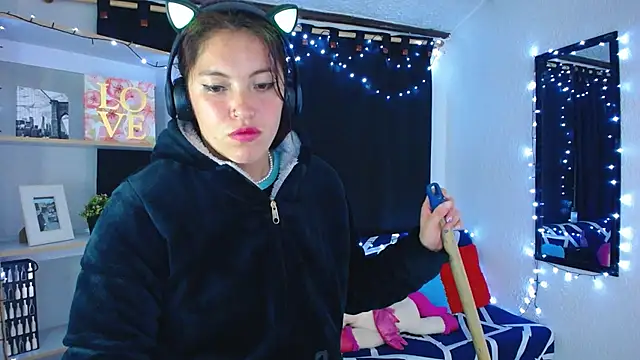 Sian  1 online show from 02/20/25, 07:41