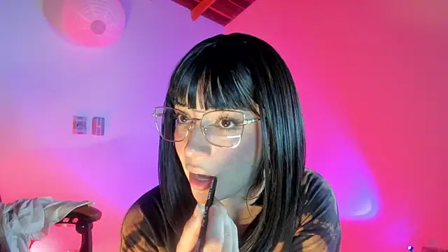 sweeet peach online show from 02/28/26, 02:45