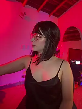 sweeet peach online show from 07/18/26, 06:50