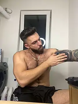 LoveIsBlind  online show from 12/26/24, 09:37