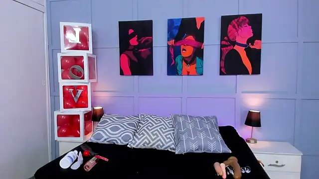 Elizabeth Santos online show from 02/14/25, 10:58