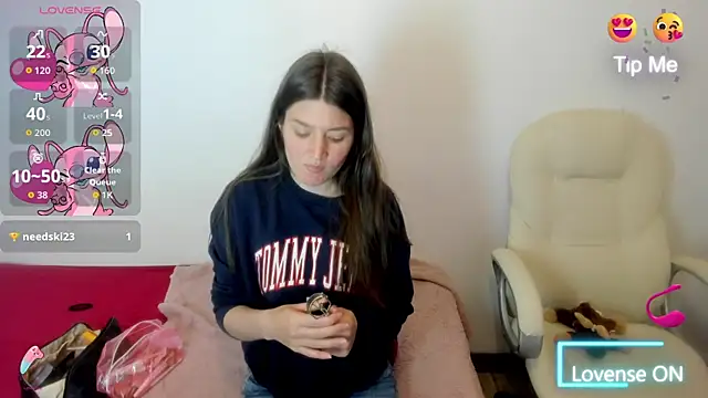 Snapshot of Tesa_cute chatting on 09/29/25, 01:11 Tesa cute online show from 09/29/25, 01:11