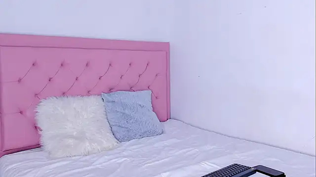 Snapshot of _violetadulce chatting on 10/30/25, 09:59  violetadulce online show from 10/30/25, 09:59