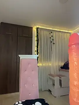 lina pink online show from 02/26/26, 03:05