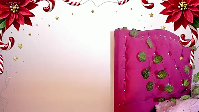 Snapshot of evy_orange1 chatting on 12/24/24, 10:28 evy orange1 online show from 12/24/24, 10:28