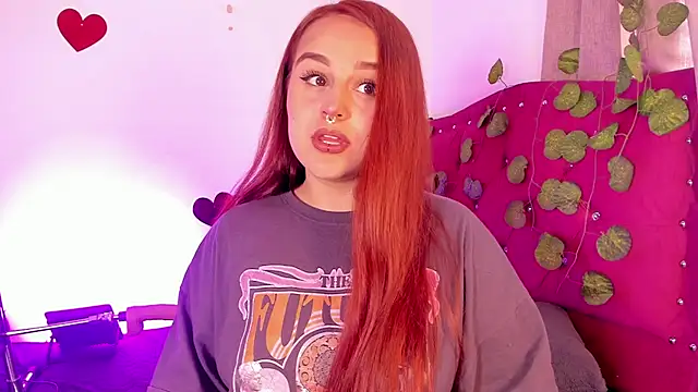 Snapshot of evy_orange1 chatting on 02/28/25, 07:14 evy orange1 online show from 02/28/25, 07:14