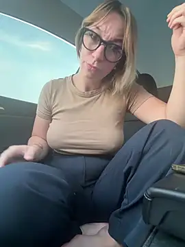 Giuliana baby online show from 10/11/25, 05:11