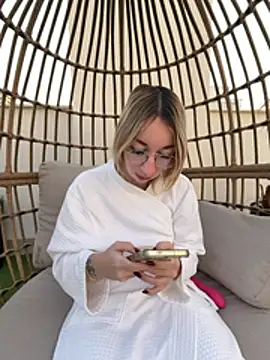 Giuliana baby online show from 02/18/26, 07:26