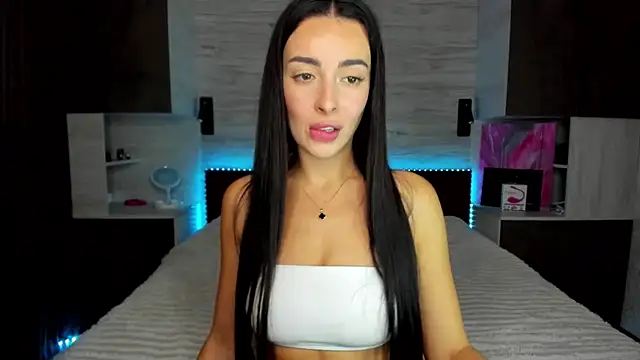 Snapshot of Chris_Brunnet chatting on 10/14/25, 02:18 Chris Brunnet online show from 10/14/25, 02:18