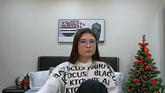 MonicaThompson online show from 12/23/24, 03:29