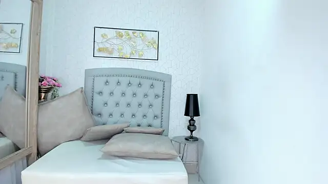 Katalella murillo online show from 12/29/24, 10:56