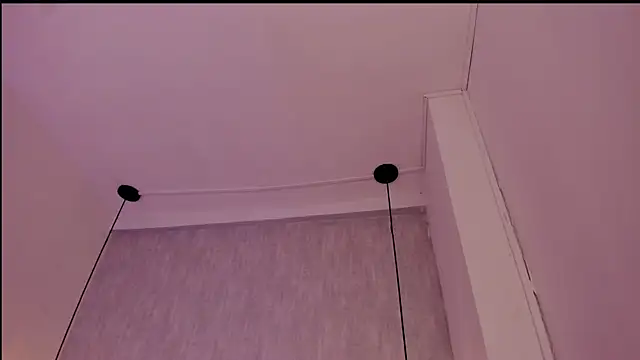 Roxie-Summers11 online show from 04/30/26, 07:42