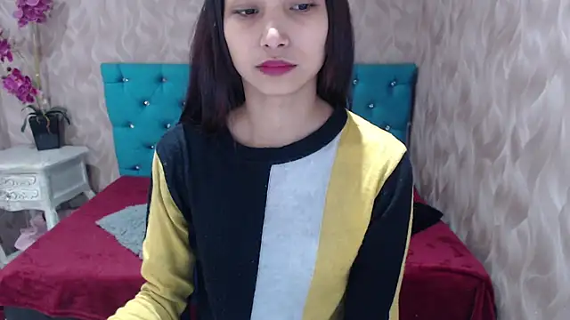 Snapshot of MadelineDoll chatting on 01/25/25, 01:08 MadelineDoll online show from 01/25/25, 01:08