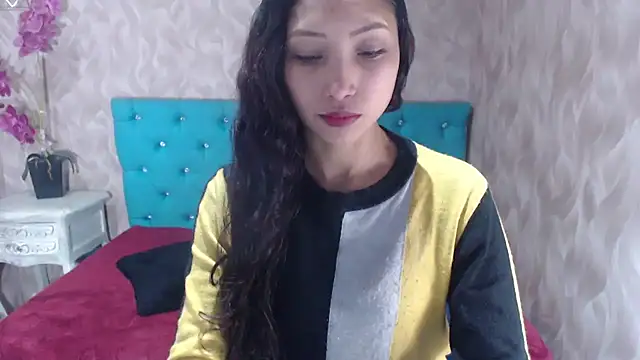 Snapshot of MadelineDoll chatting on 03/02/25, 01:16 MadelineDoll online show from 03/02/25, 01:16