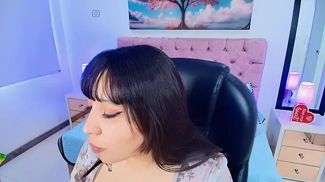 Emma monserrat online show from 02/07/26, 08:12