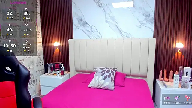 Snapshot of CAMILAGRAY chatting on 02/02/26, 12:15 CAMILAGRAY online show from 02/02/26, 12:15