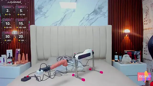 Snapshot of CAMILAGRAY chatting on 03/03/26, 11:38 CAMILAGRAY online show from 03/03/26, 11:38