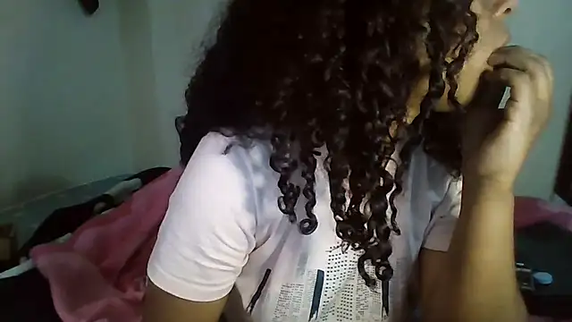 Ivon-09 online show from 12/26/24, 02:37